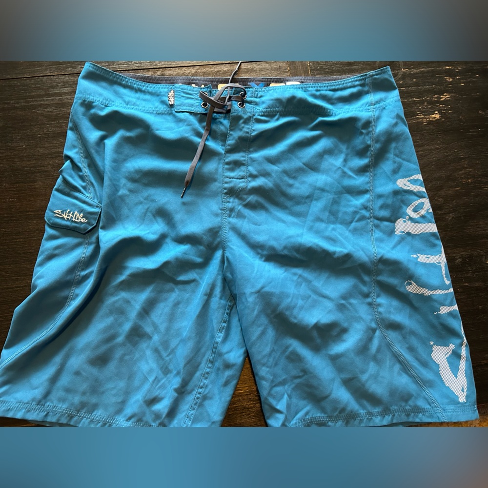 Salt Life Stealth Bomerz performance aqua trunk board short